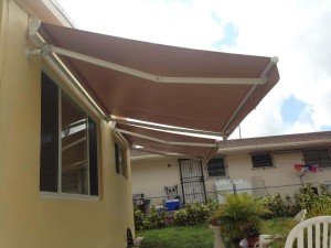 Retractable Awnings